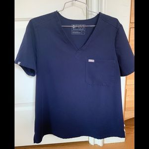 Figs Catarina scrub top
